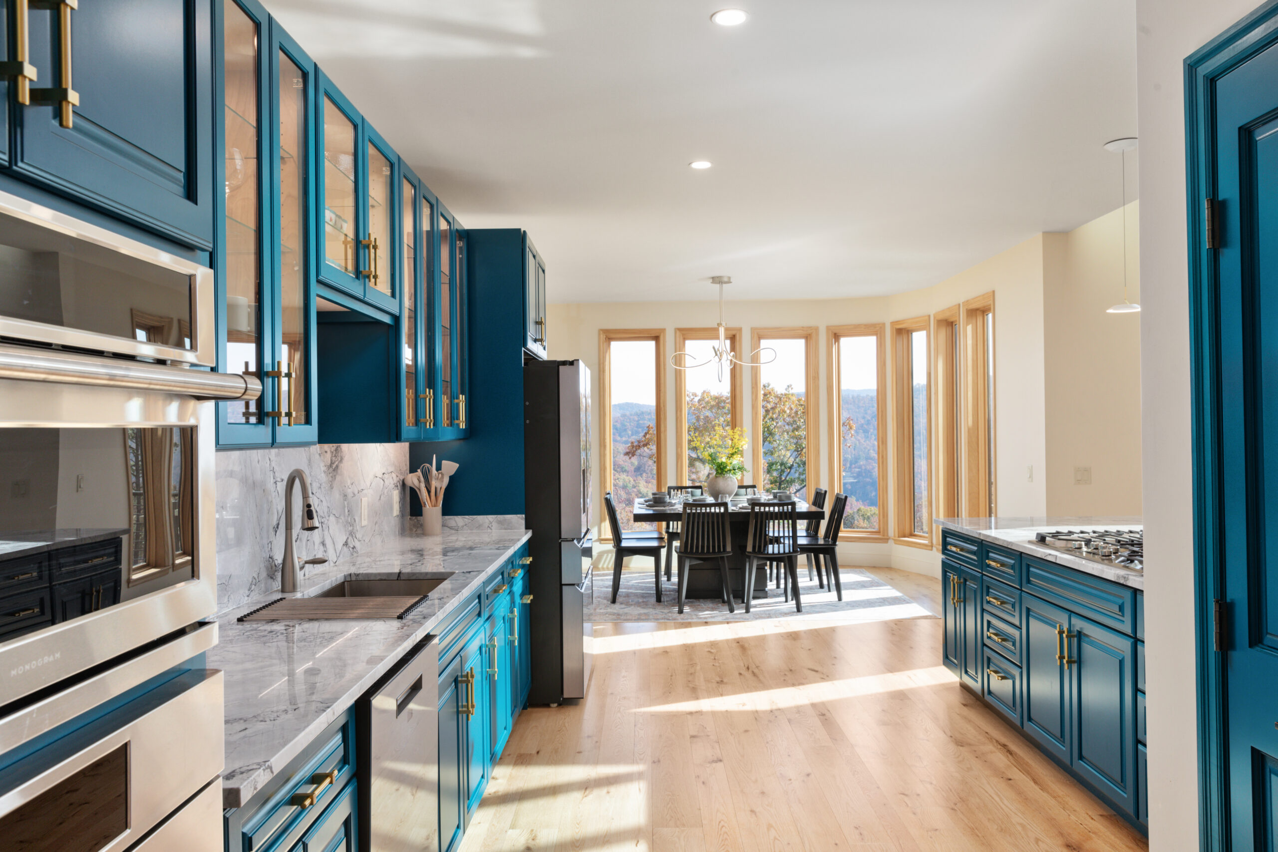 Image gallery marquee